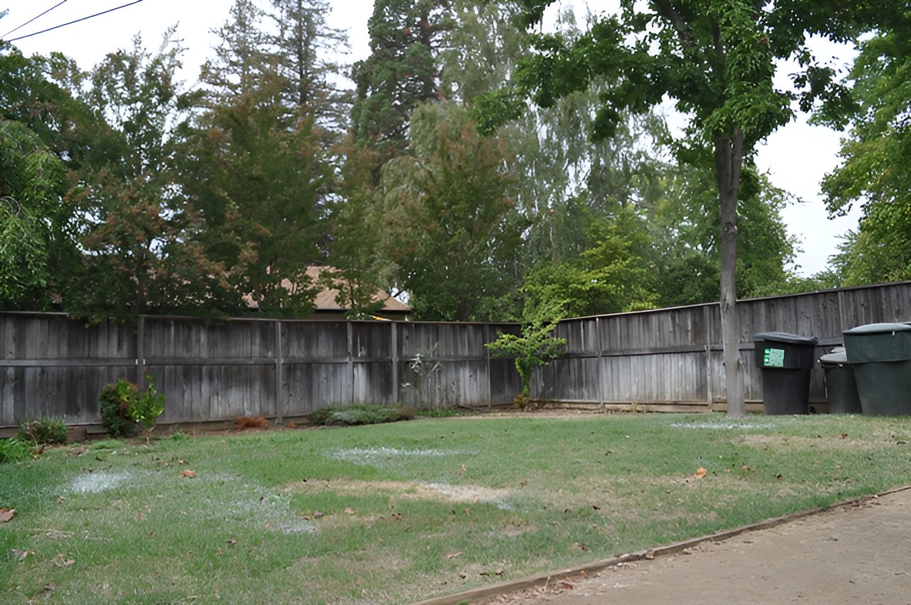 New Listing in the Arden Area of Sacramento! 4424 Ravenwood Way 95821