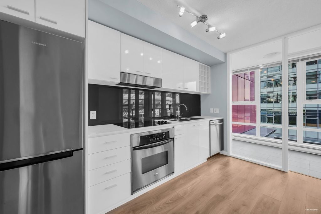 111 W Georgia St, #509