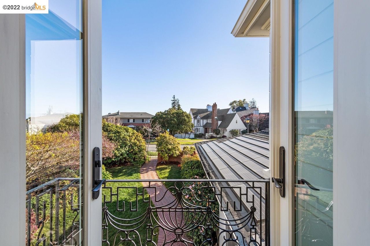 50 Wyngaard Ave