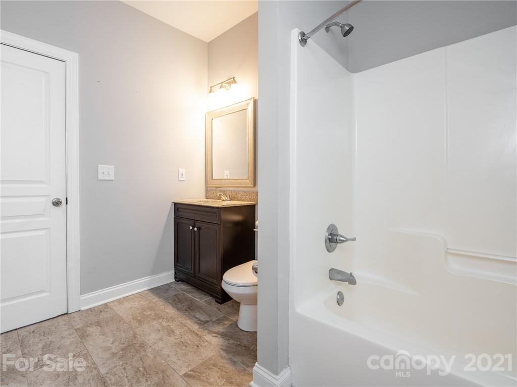 2421 Bonterra Blvd #405