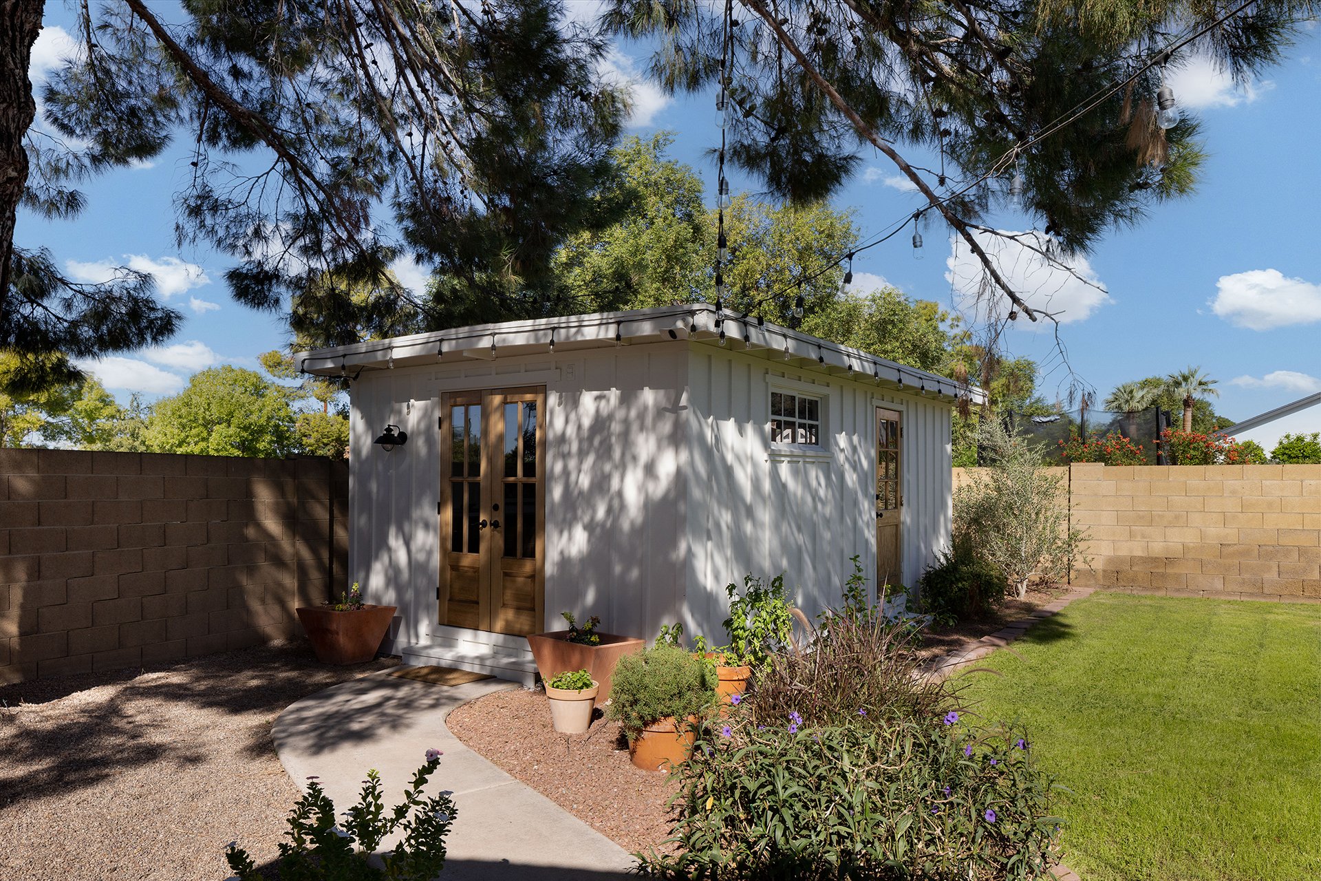 3710 N 48TH Place