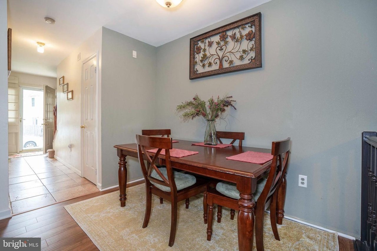 181 Auckland Dr