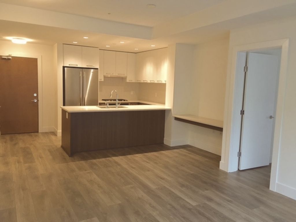 8580 River District Crossing, #509