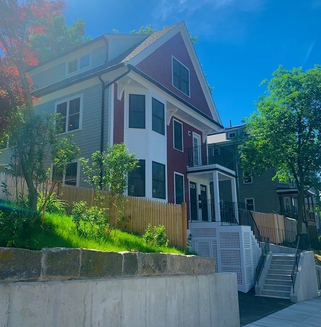 55 Woodlawn Street