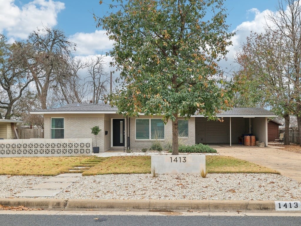 1413 Ridgemont Dr