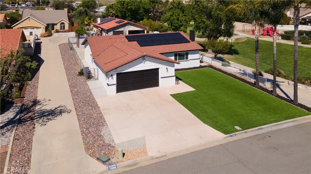 23900 Outrigger Drive