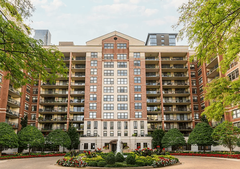 55 West Delaware Place Unit 1011