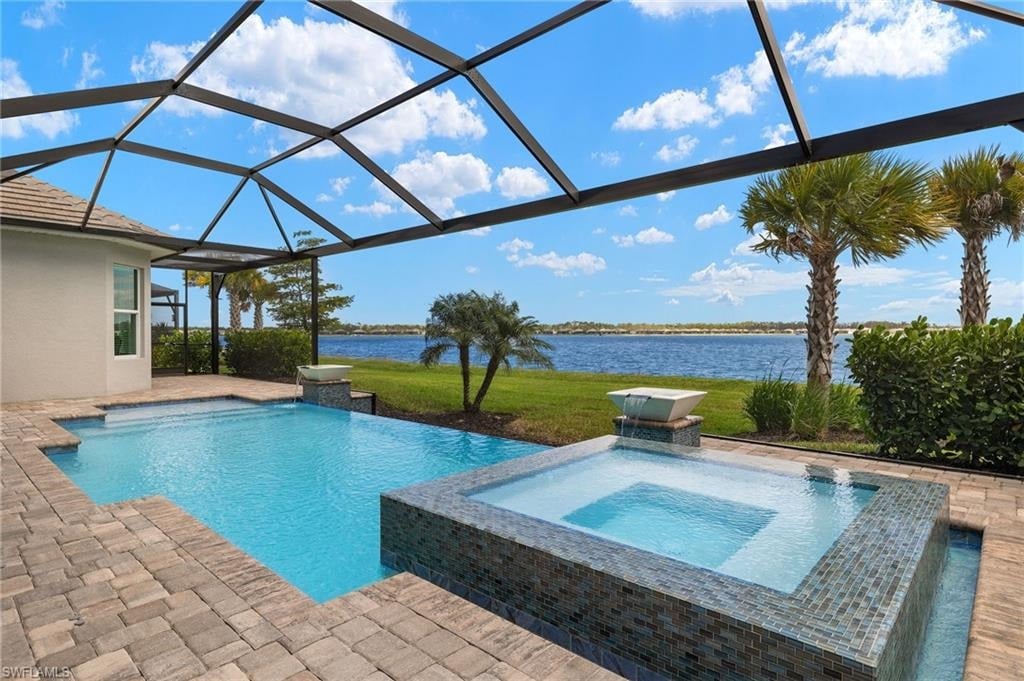 14696 Blue Bay Cir