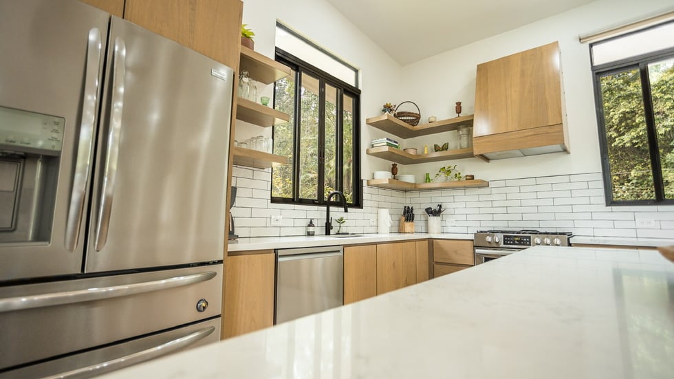 Luxury Riverfront Residence in Playa Dominical Walk to the Beach