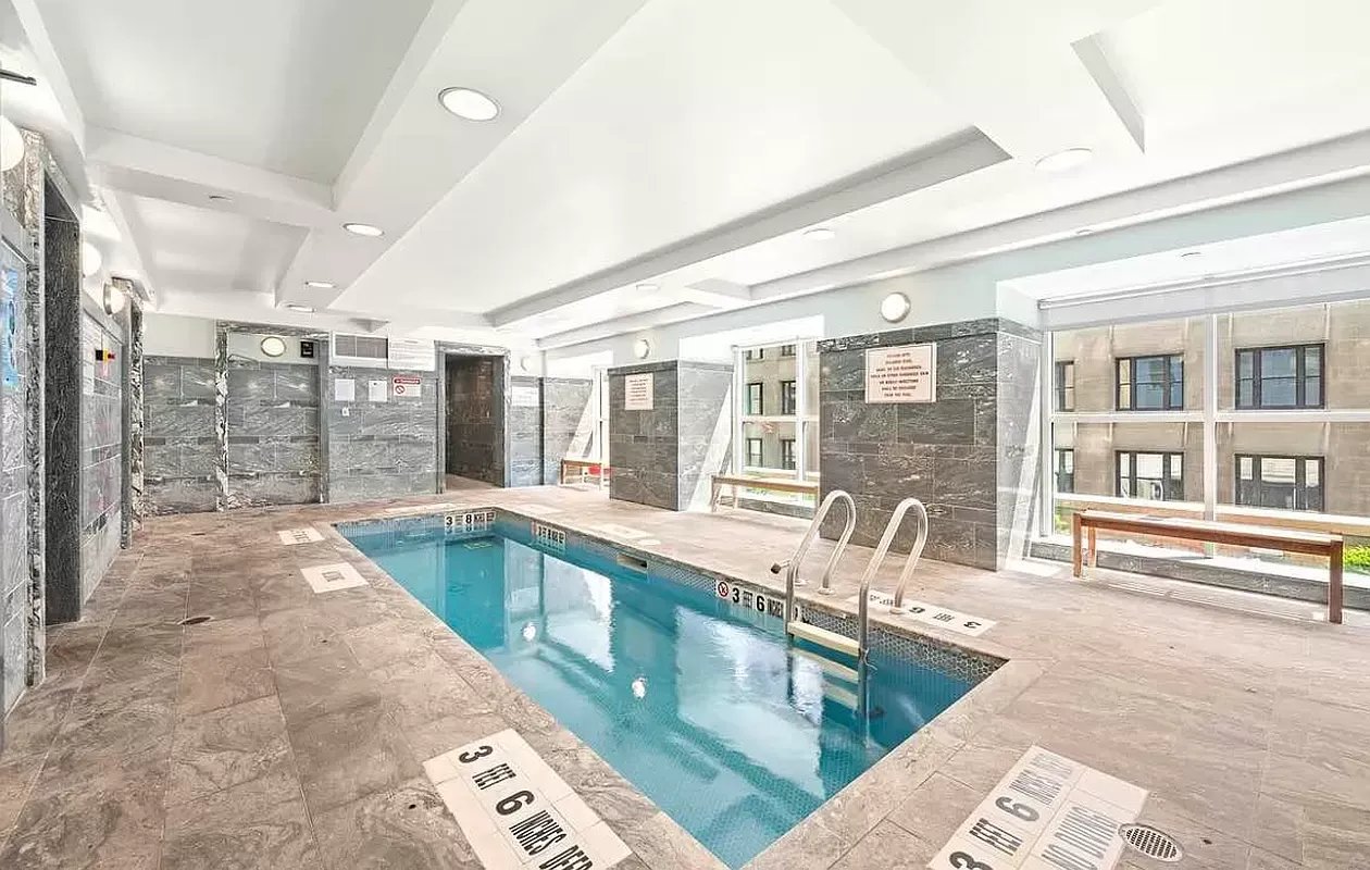 425 5th Avenue Unit 23D