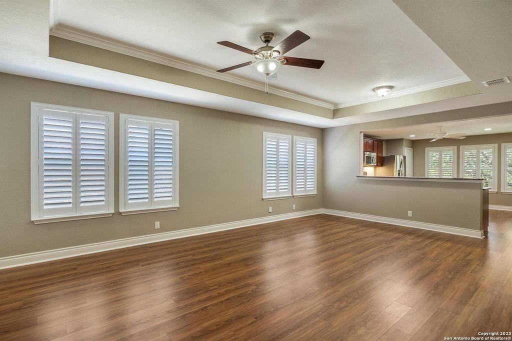 12926 Pronghorn Oak