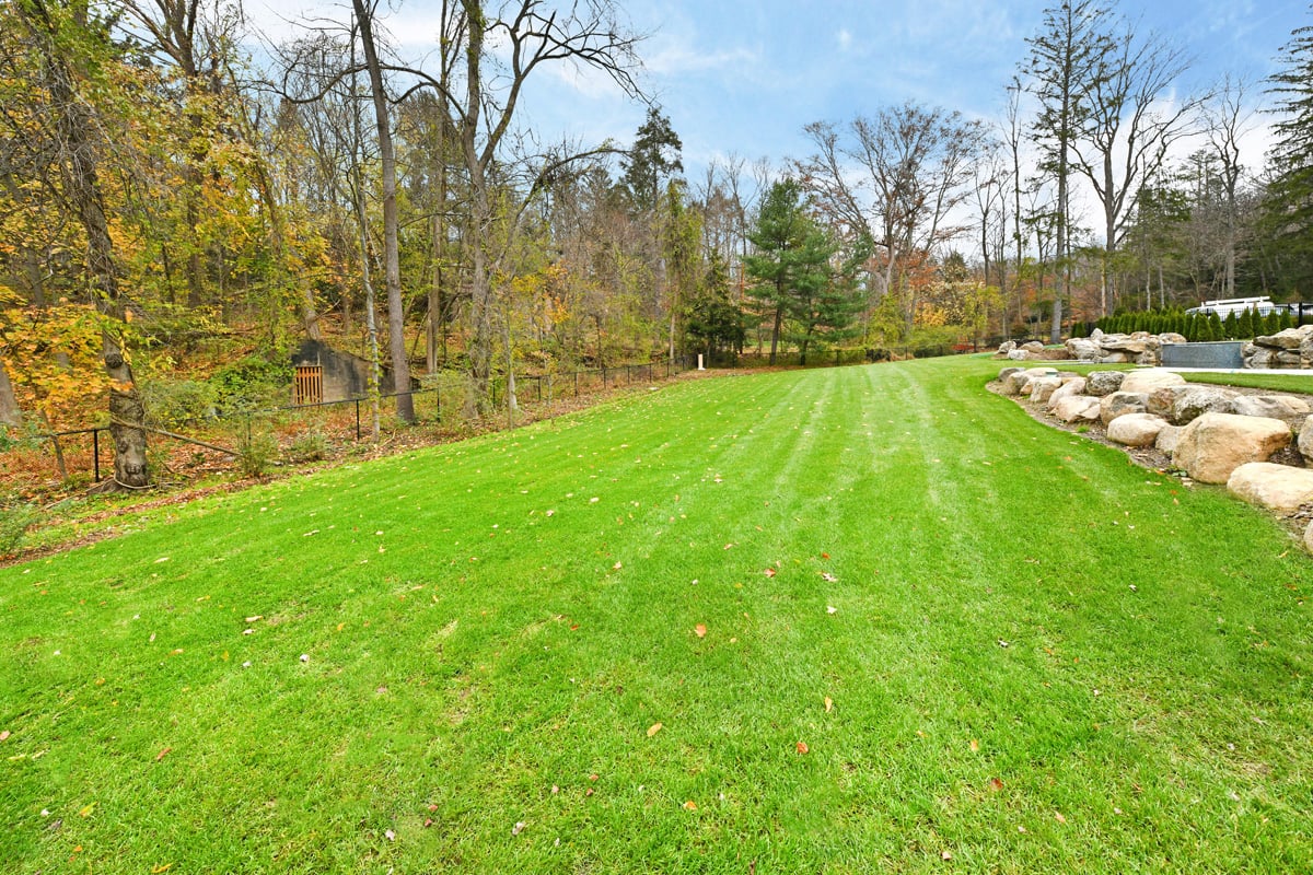 275 Wearimus Rd