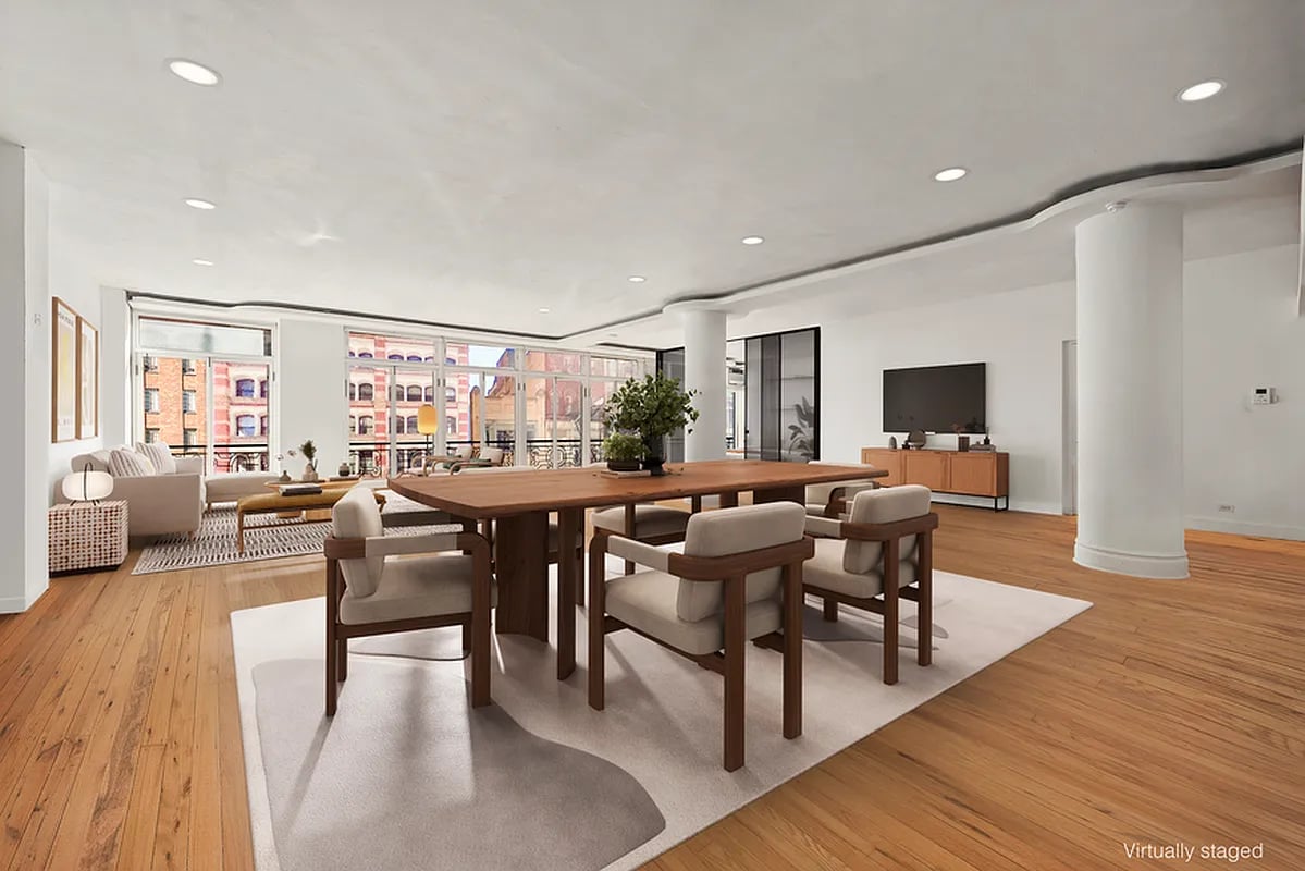 561 Broadway, #4A