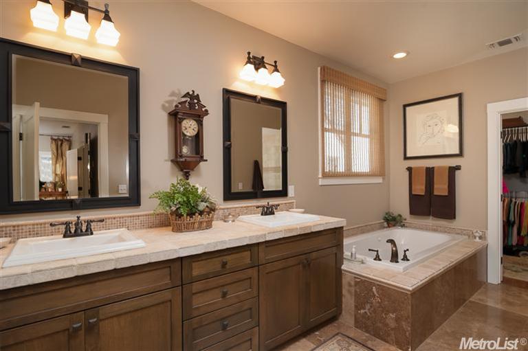 Sold in Fabulous 40's! 1366 47th St. - Represented Buyer