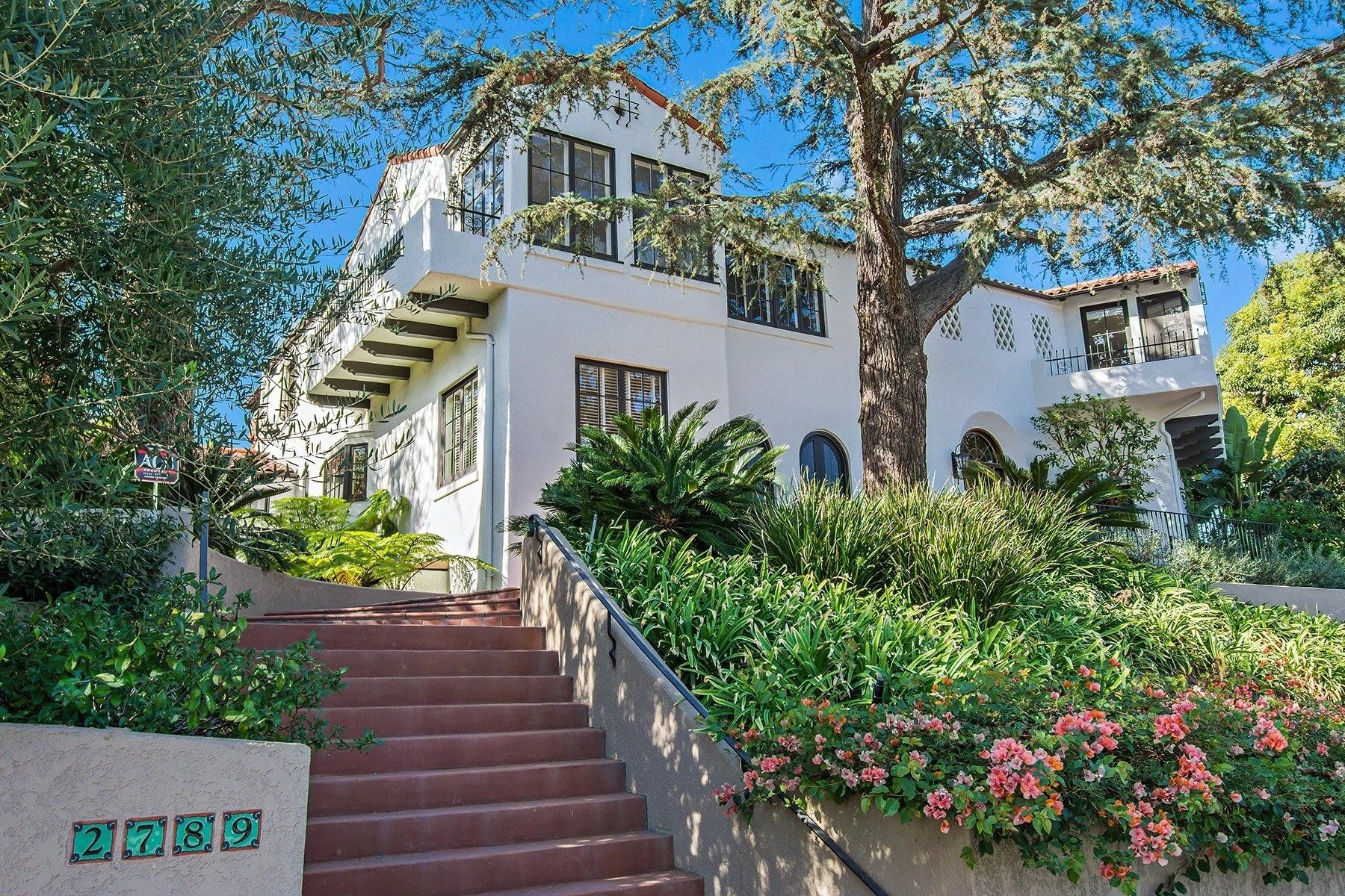 2789 Mcconnell Dr