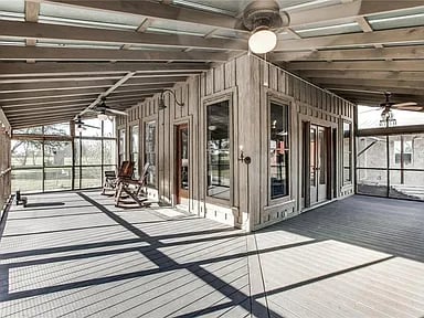 1512 New Windsor Pkwy