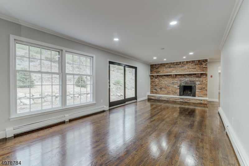 54 Green Hill Rd