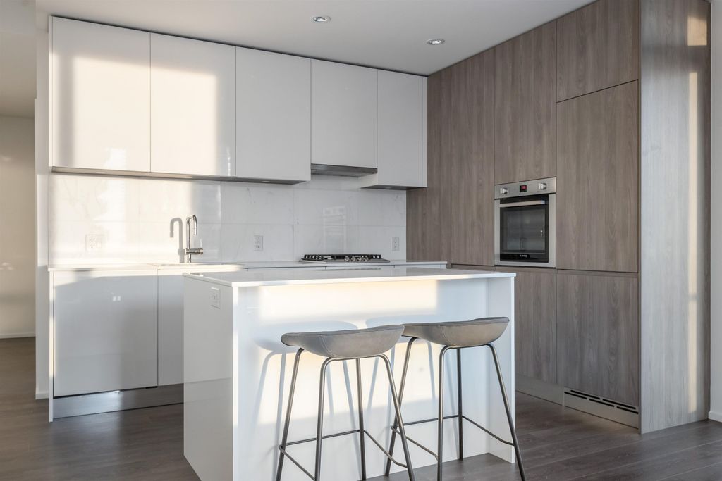 4650 Brentwood Blvd, #1605