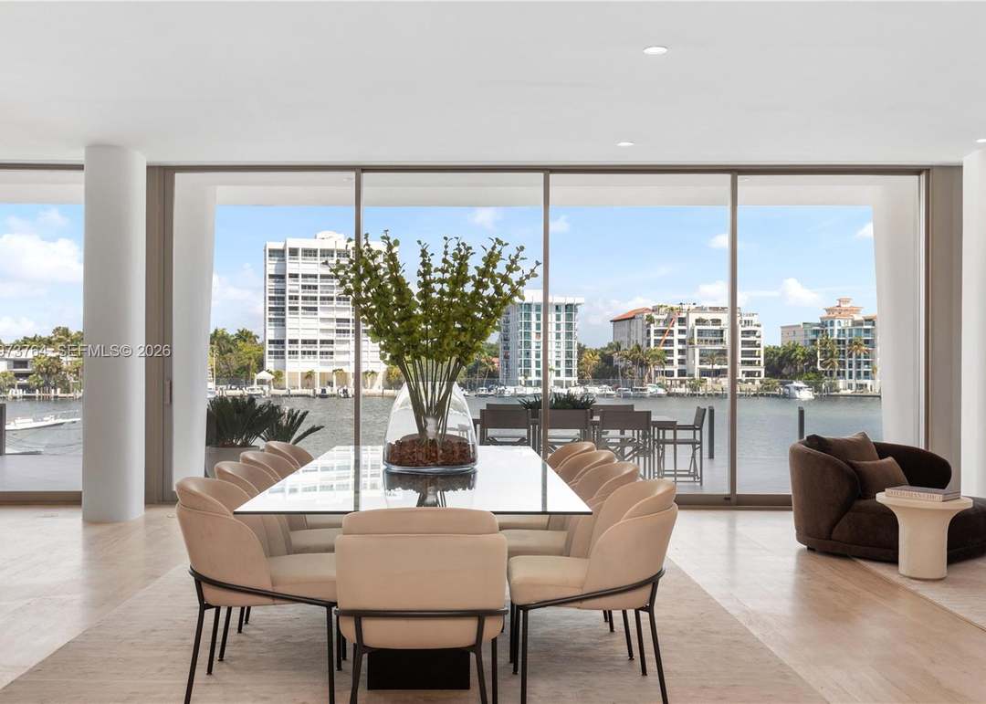 5 Grove Isle Dr Unit S201