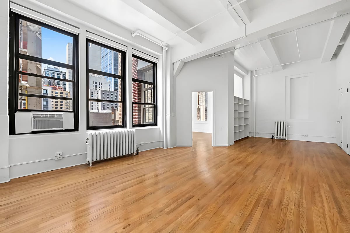 448 West 37th Street 6H
