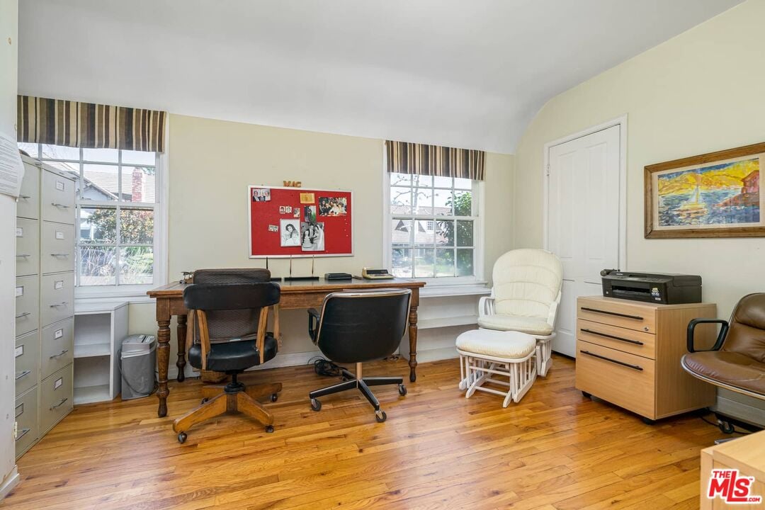 411 Homewood Rd