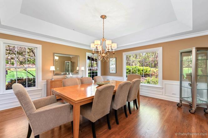 25568 N Countryside Ct