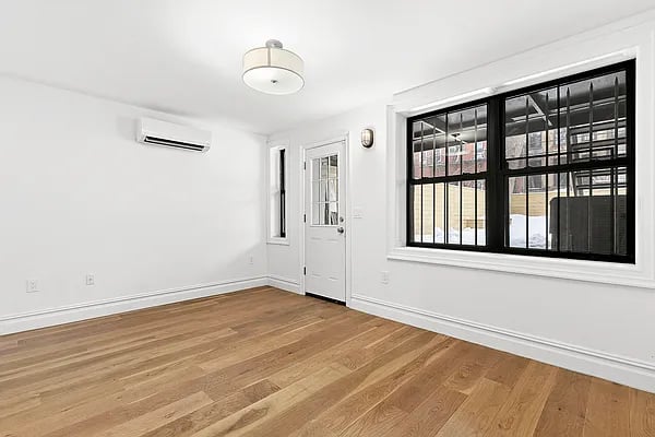 915 Jefferson Avenue