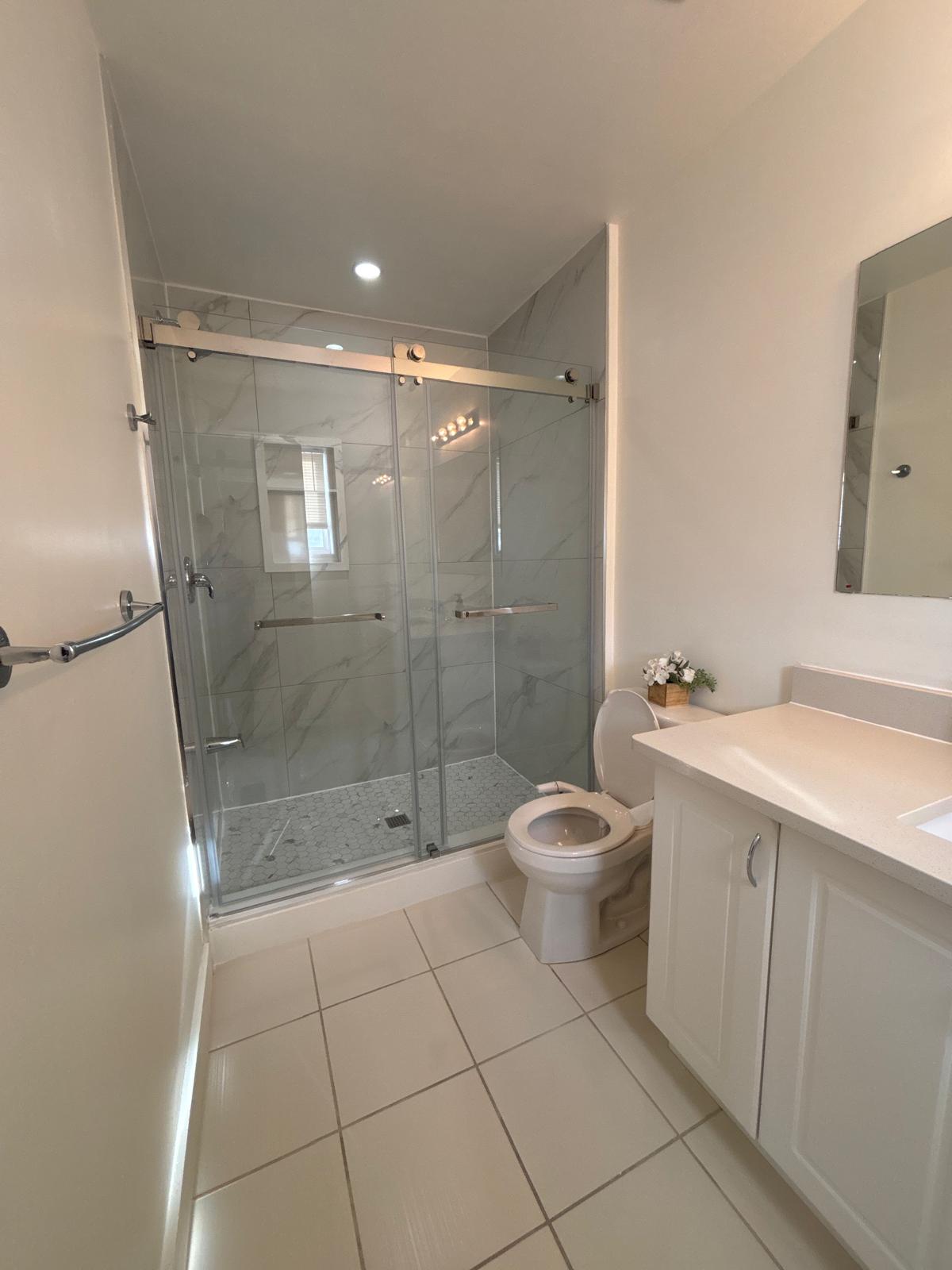 5 SAVAGE Drive, Hamilton, ON L0R 2H9