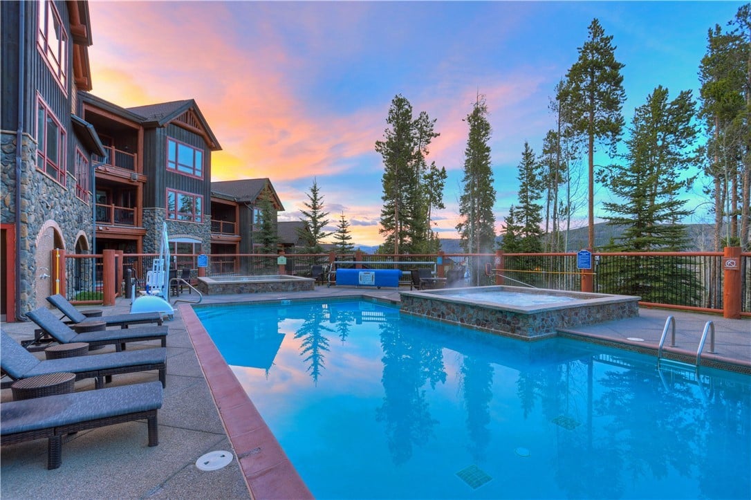 42 Snowfalke Dr, #608