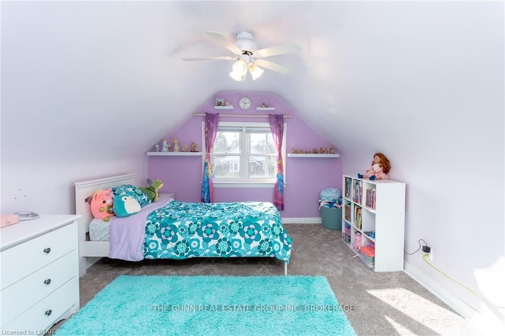 22 Thomas Janes Dr