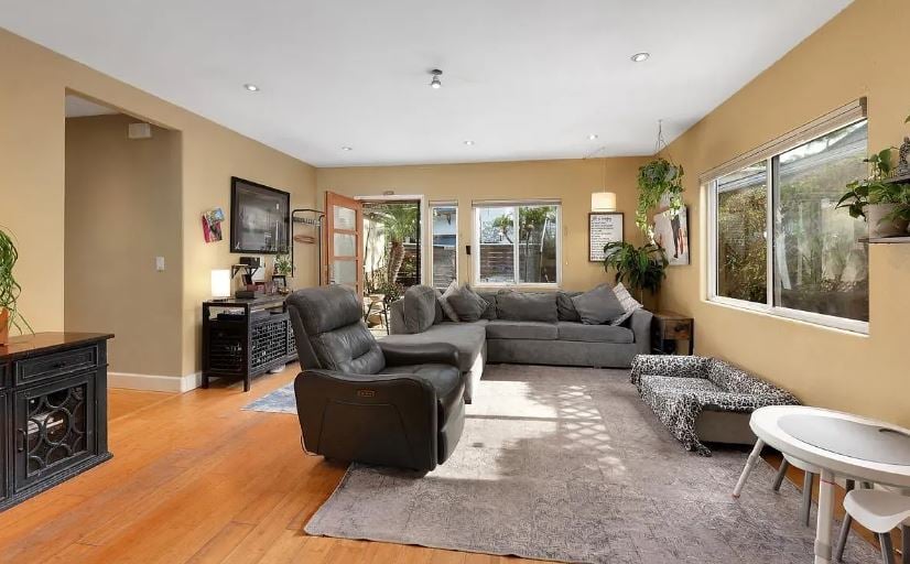 2866 Eagle St, San Diego, CA 92103