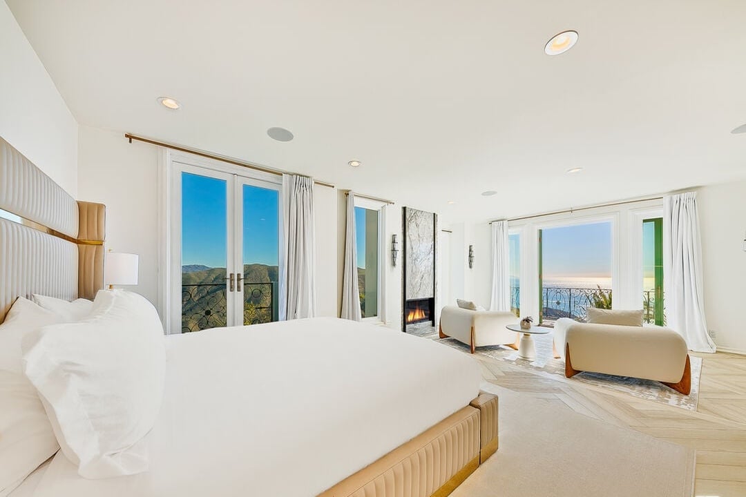 Yellow Hill Road 90265