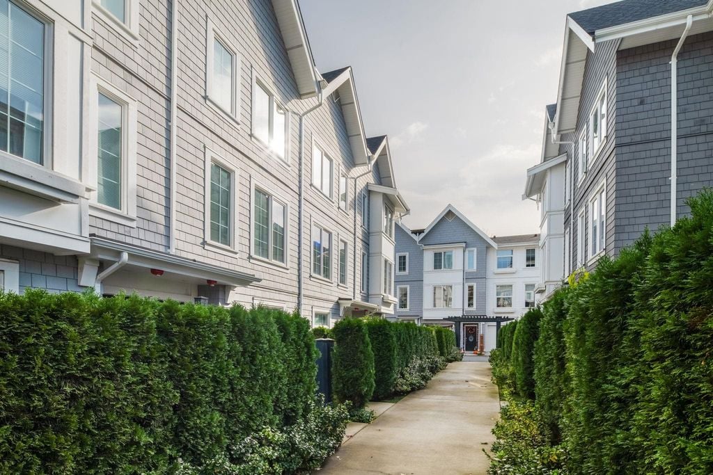 2560 Pitt River Rd, #30