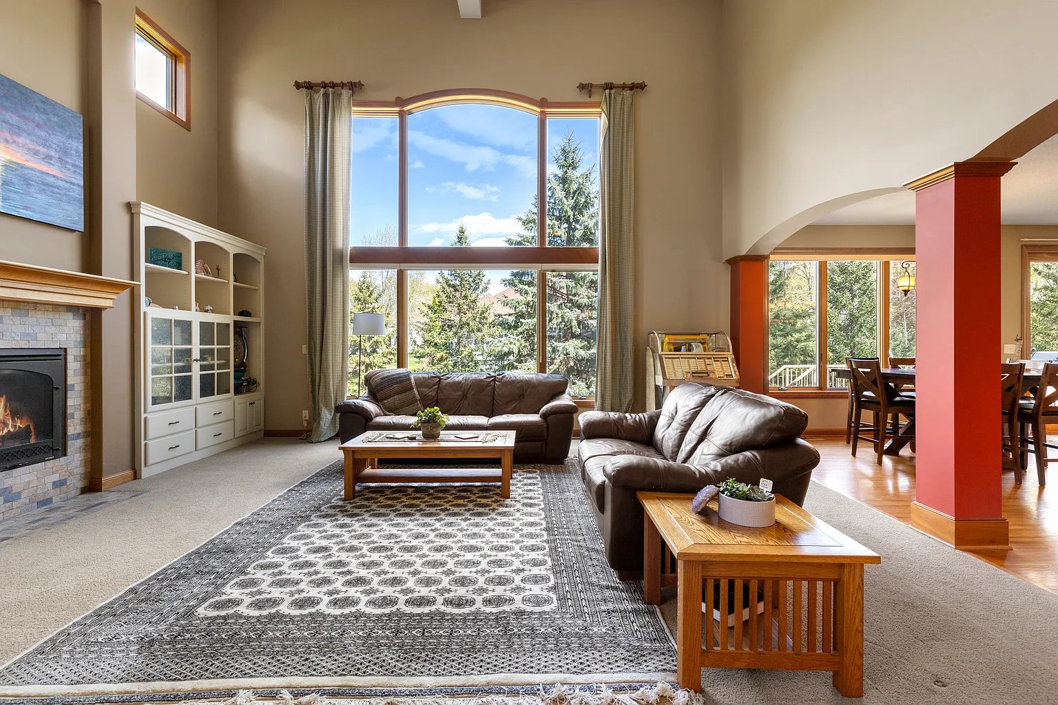 Hanson-Built Model Home on Quiet Cul-De-Sac