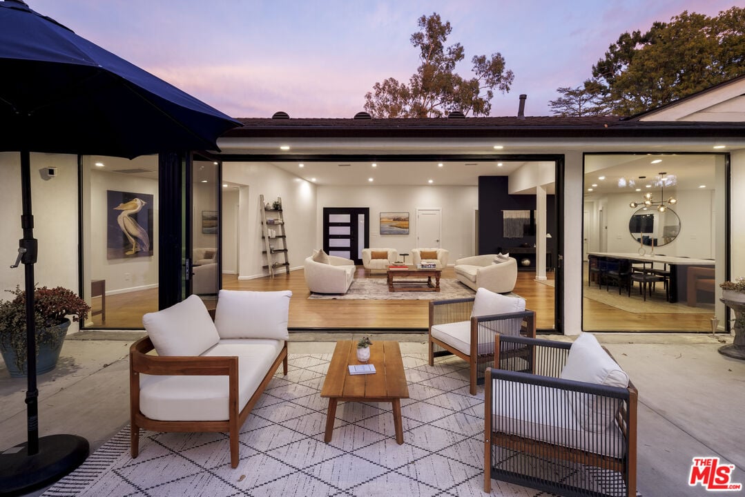 Atlas Estate, Stradella Rd, 90077