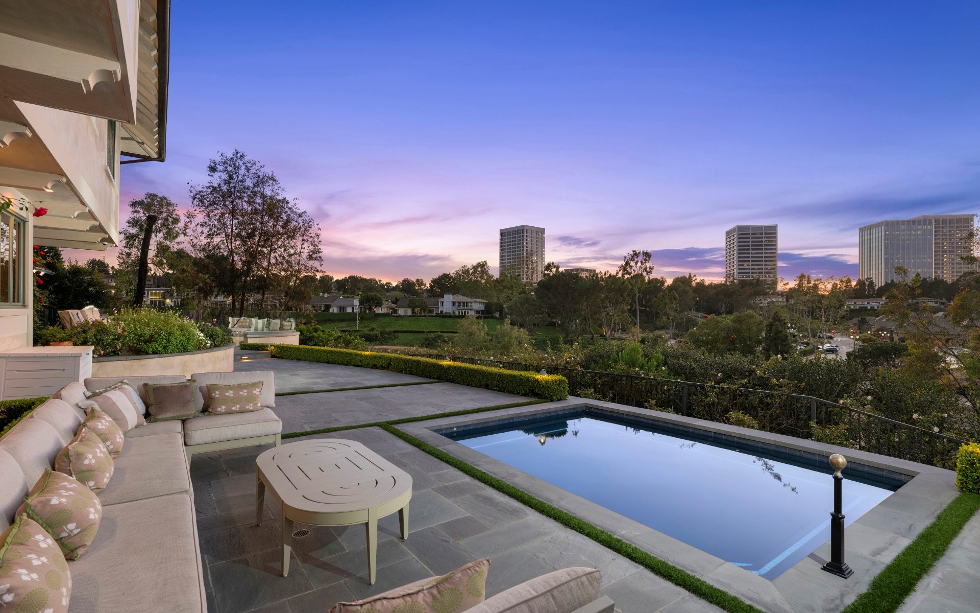 1 Cypress Point Lane