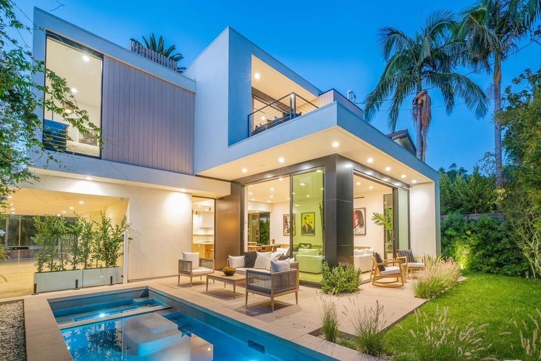 Windmere Crest, Dorrington Ave, 90048