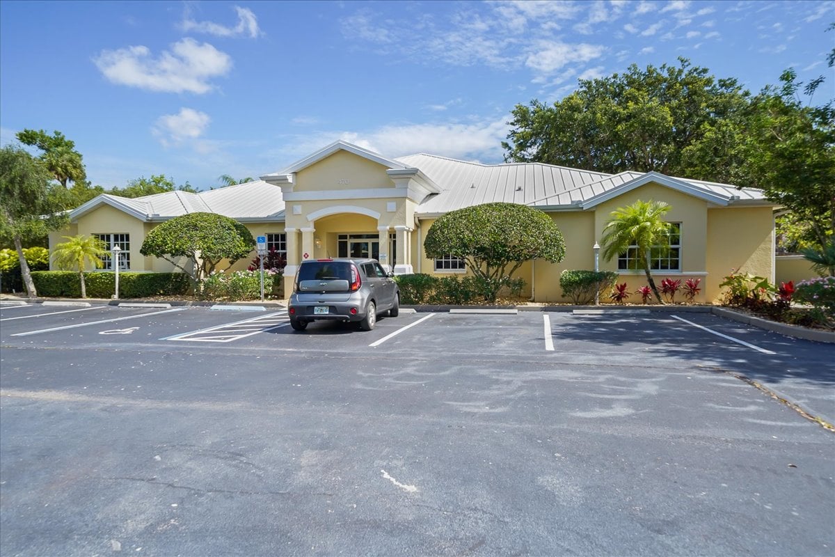 480 Sail Lane #705