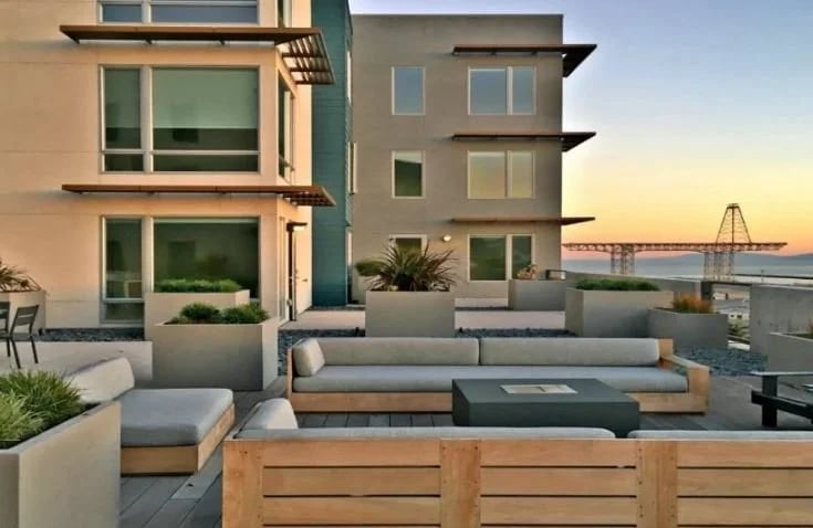 The San Francisco Shipyard