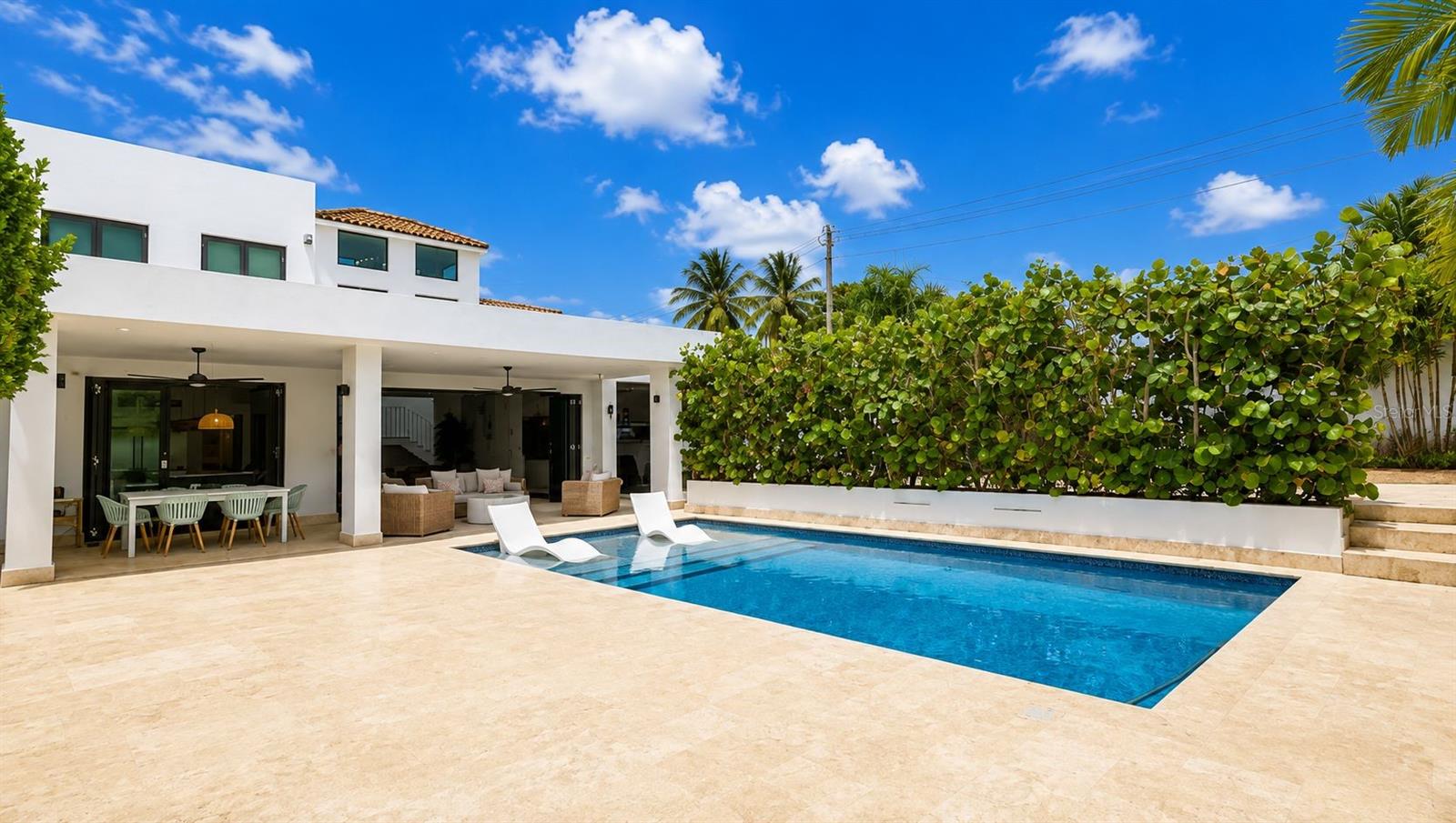 60 Soldado Serrano property in San Juan