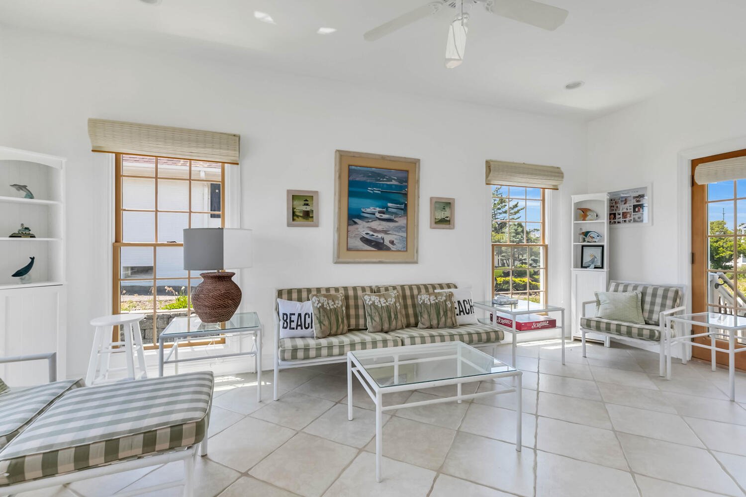 Summer Rental on the Oceanfront with Pool