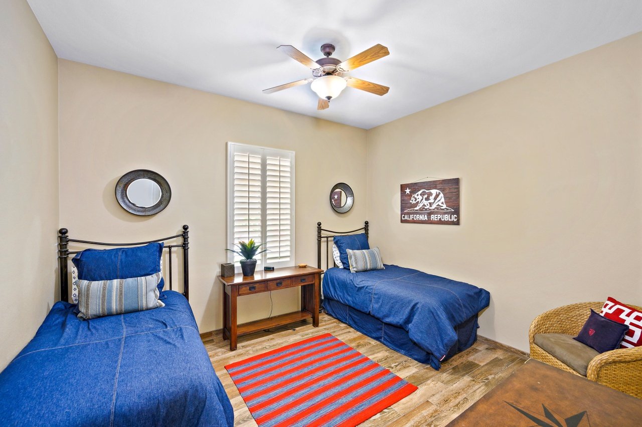 48429 Legacy Dr