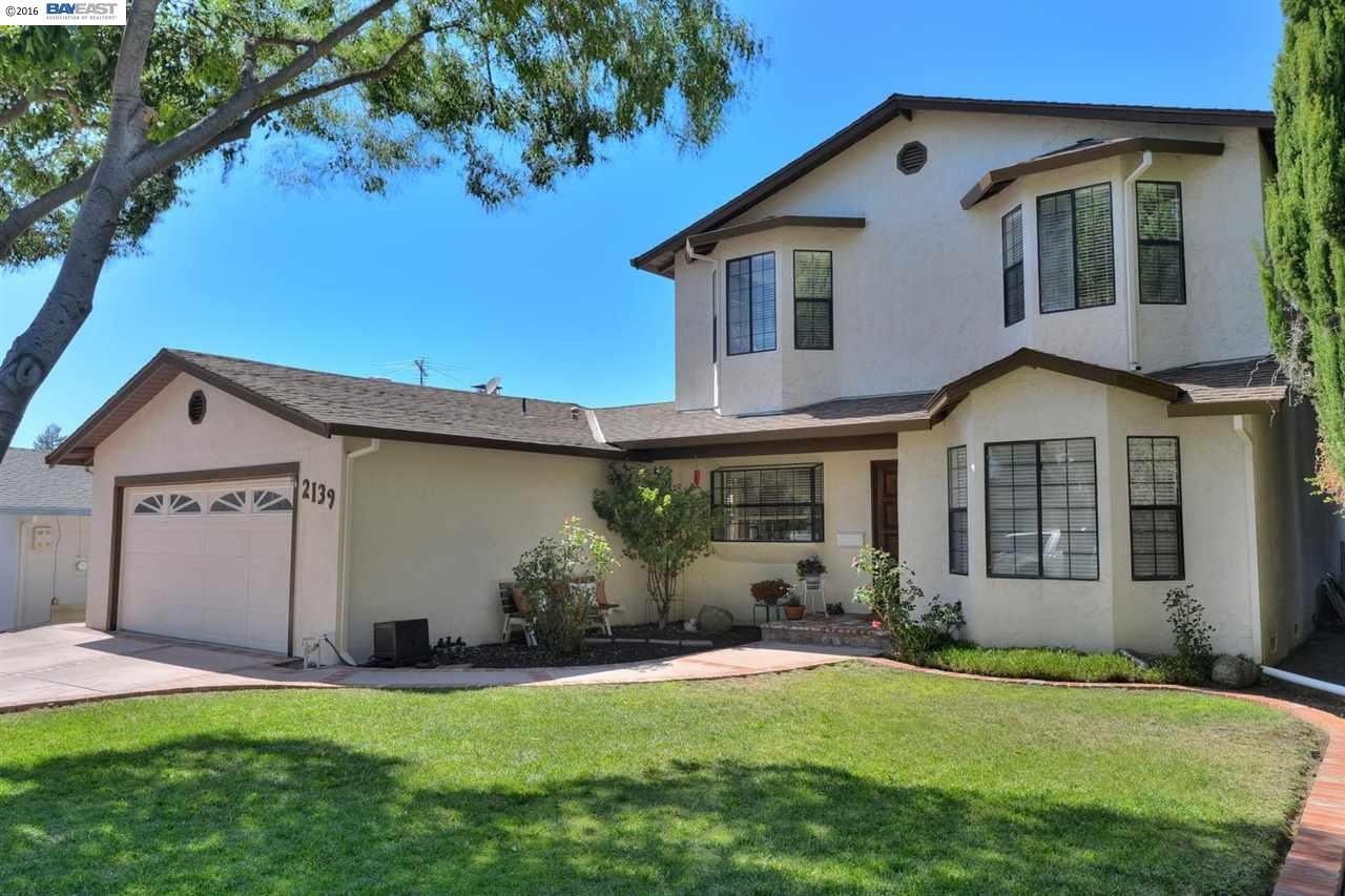 2139 Mesa Verde Dr