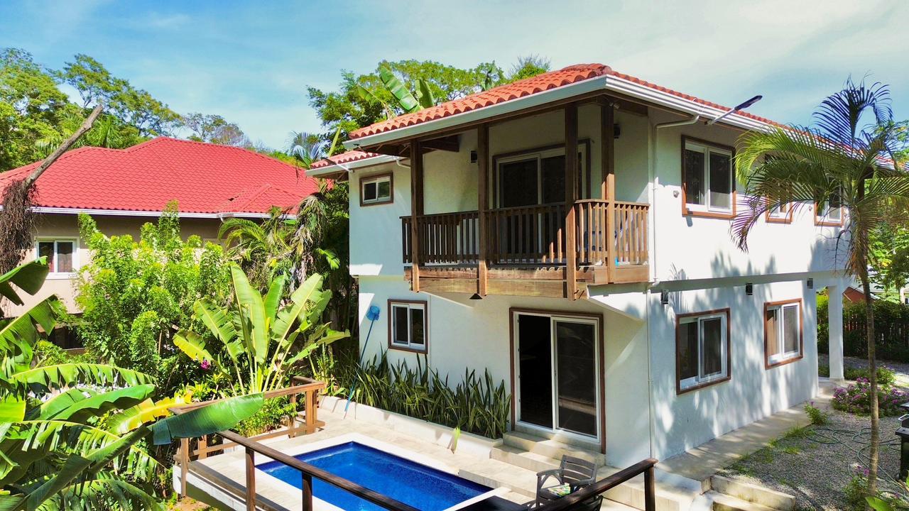 Foster's Rd., West Bay Retreat Villa