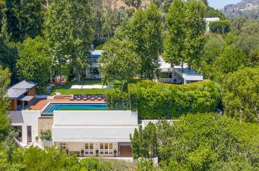 Blissful Manor
