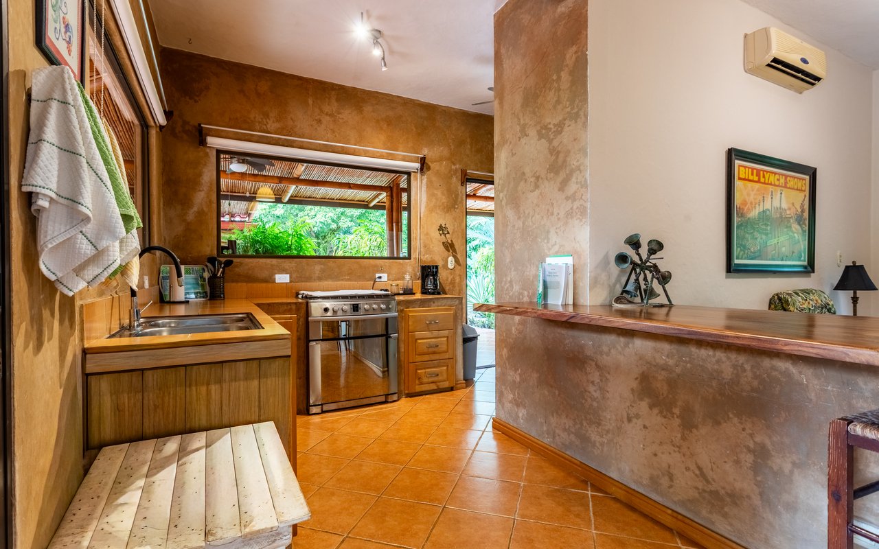 Tropical Getaway with Two Villas and Lush Gardens Near the Heart of Uvita