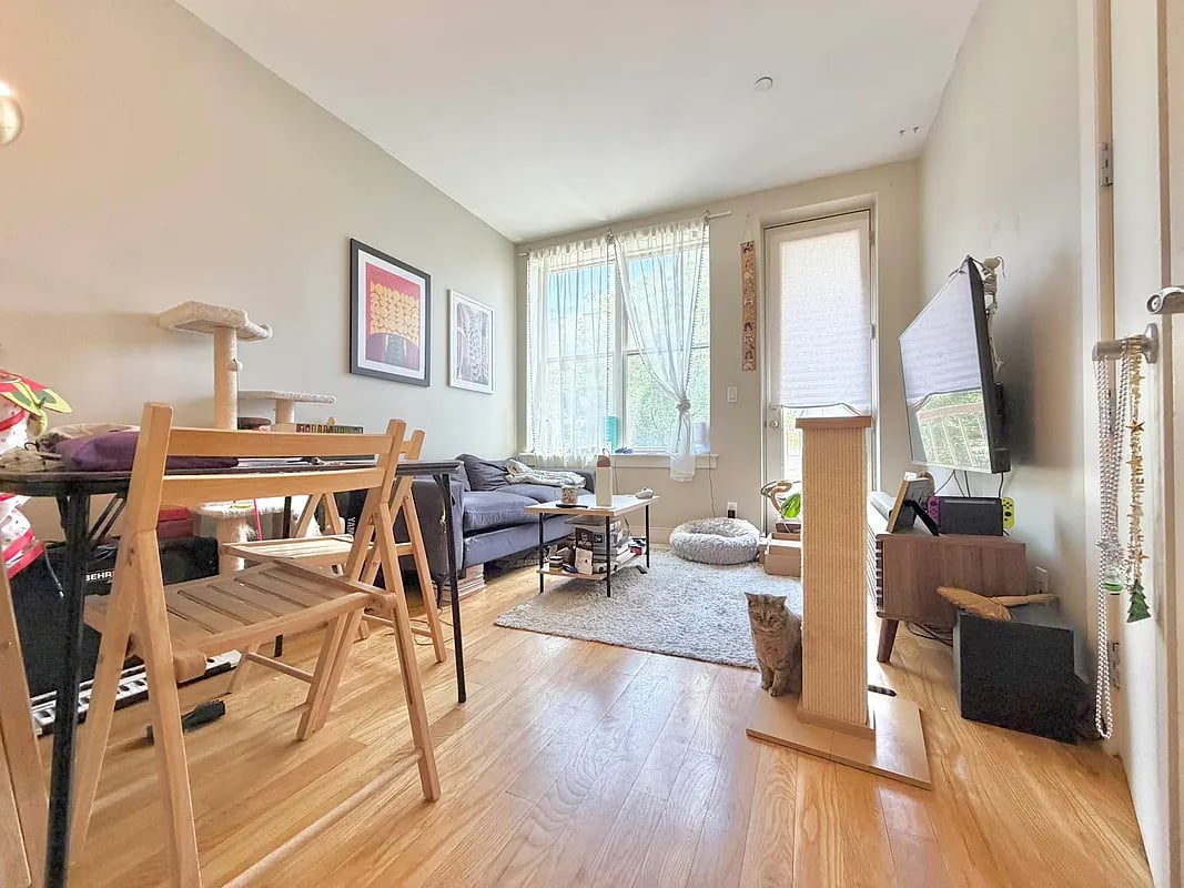 22 Fayette Street 3R