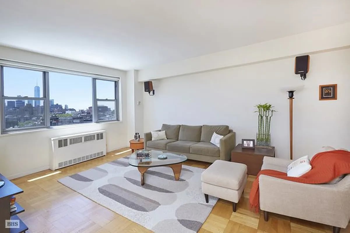 2 Horatio St, #10P