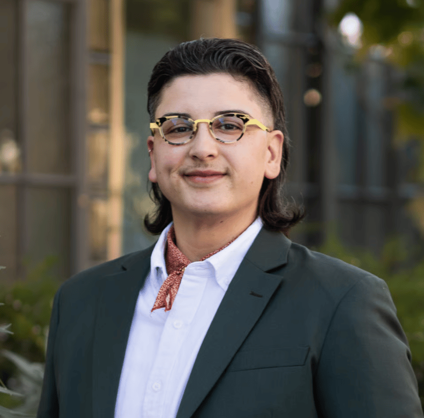 Ariel Broshar Berkeley, CA Real Estate Agent Headshot