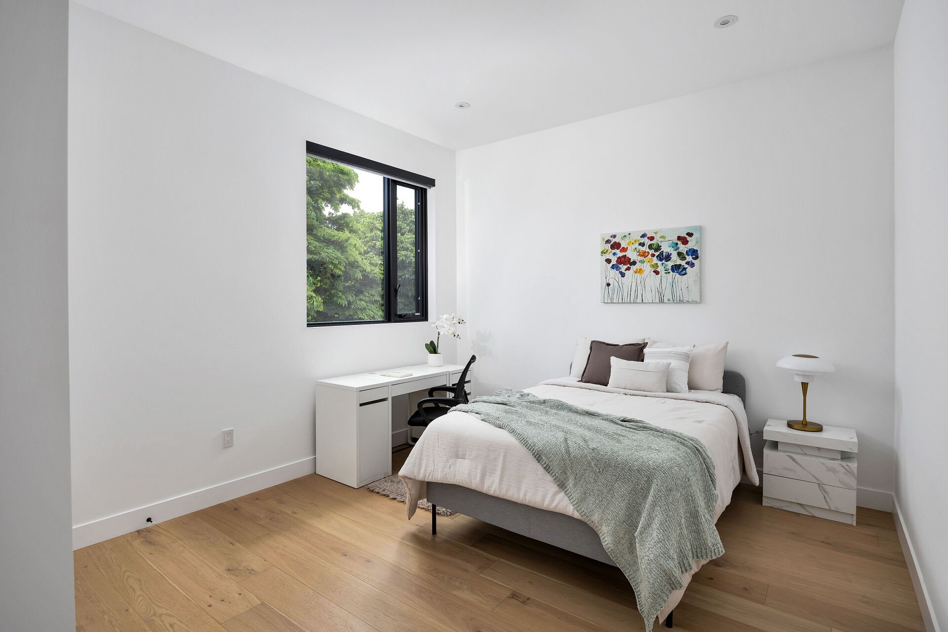 1405 Acton Crescent